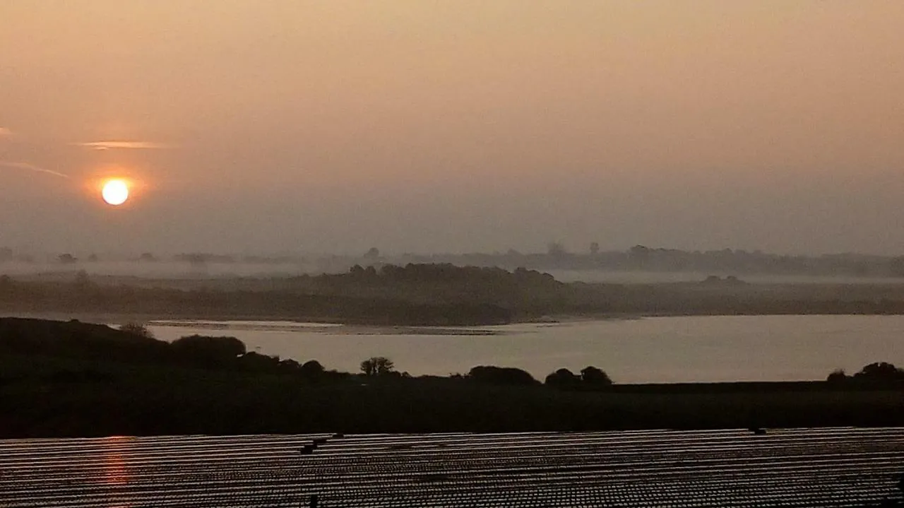 Maison Vue Mer Et Campagne Sibiril