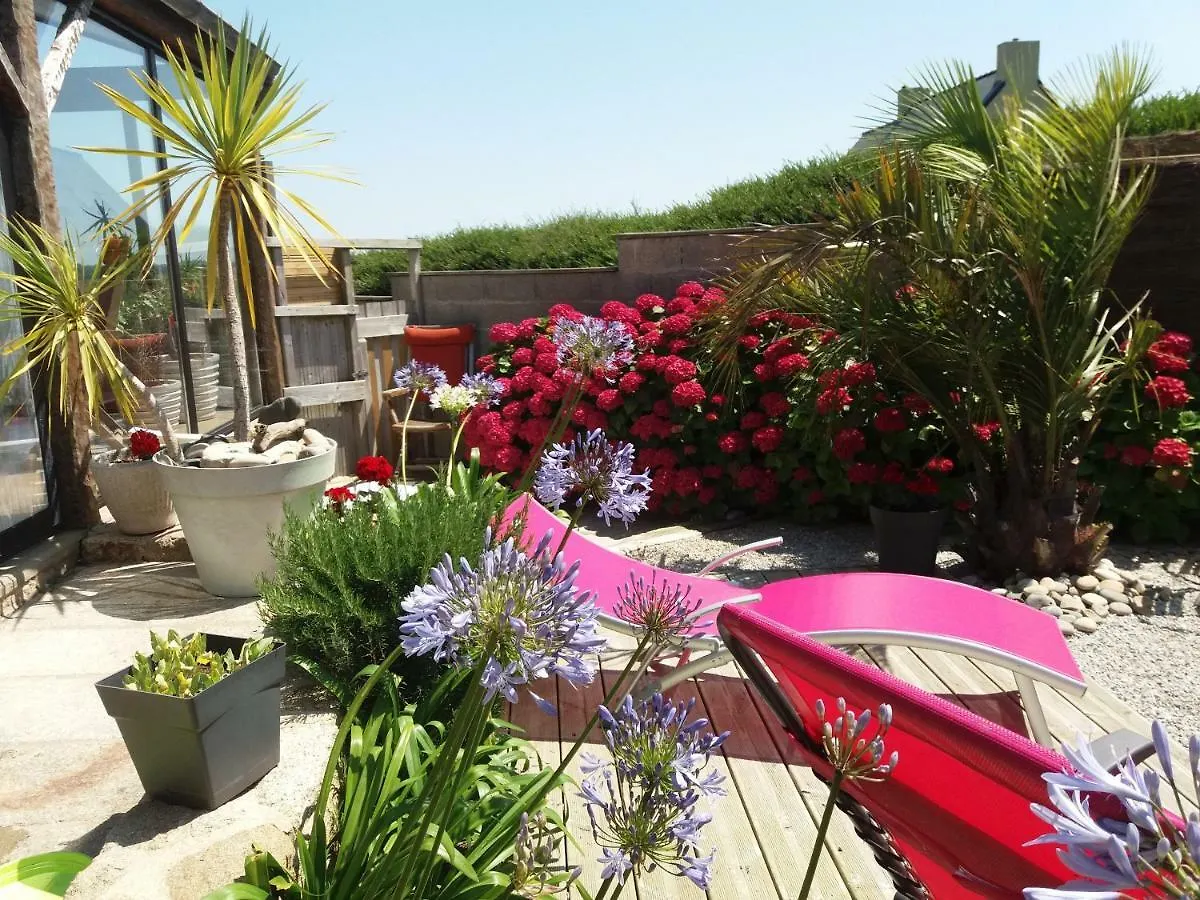 Maison Vue Mer Et Campagne Sibiril